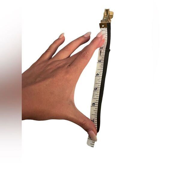 LOUIS VUITTON Monogram Mini Lin Wish Bracelet - Picture 12 of 14